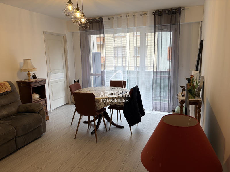 Appartement - 85 m² - 4 pièces