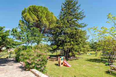 Maison - 210 m² - 9 pièces