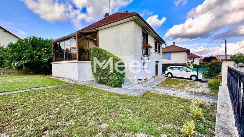 Maison - 110 m² - 4 pièces