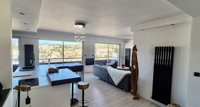 Appartement - 86 m² - 3 pièces