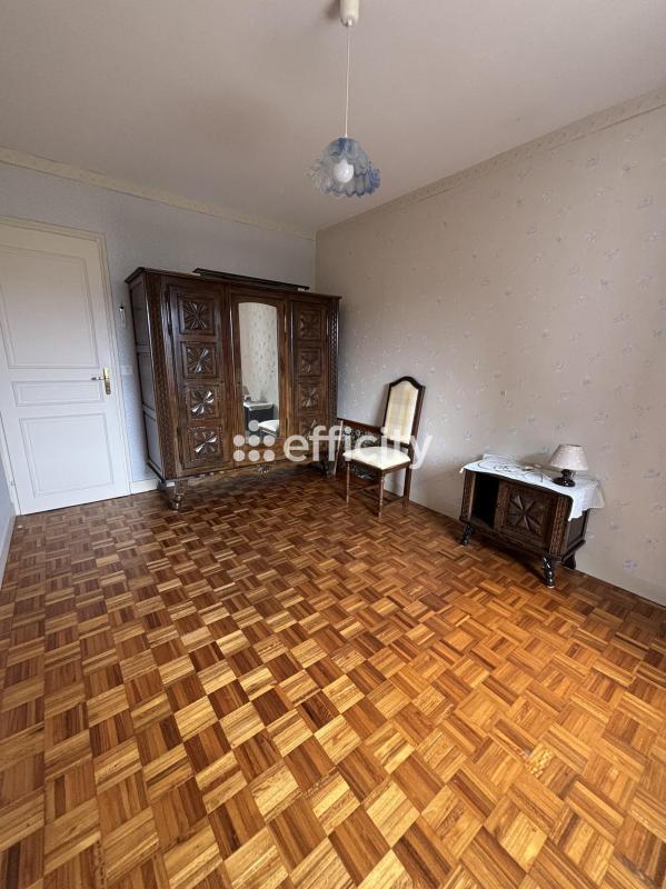 Maison - 106 m² - 4 pièces