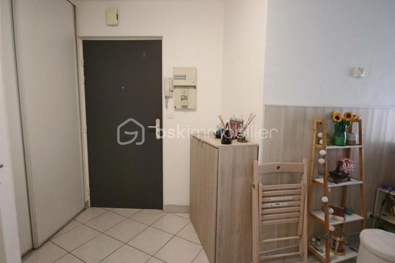 Studio - 24 m² - 1 pièce