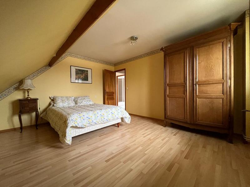 Maison - 159 m² - 6 pièces