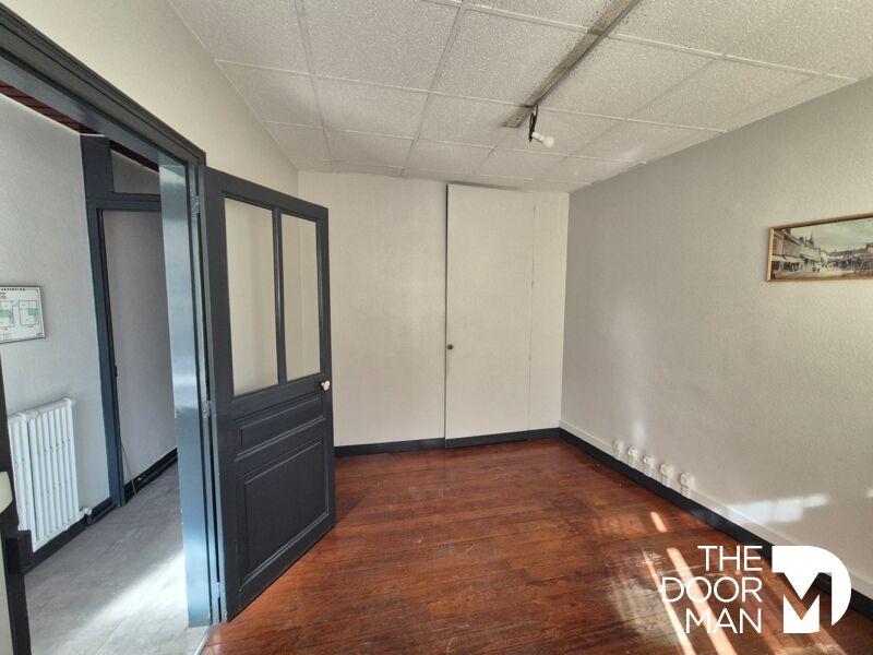 Immeuble - 136 m² - 6 pièces