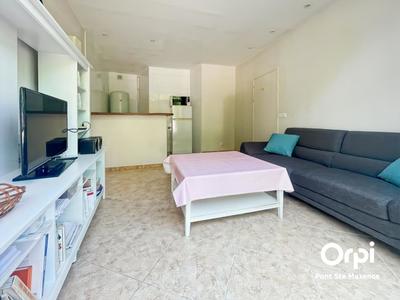 Appartement - 43 m² - 3 pièces