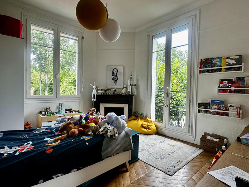 Maison - 200 m² - 9 pièces