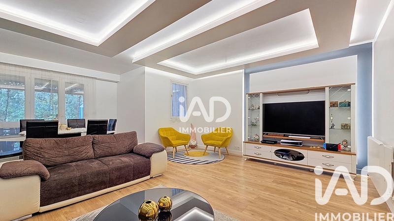 Maison - 99 m² - 4 pièces