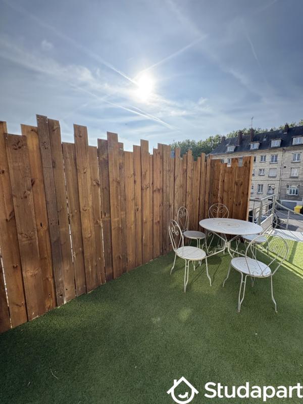 Chambre - 13 m² - 1 pièce