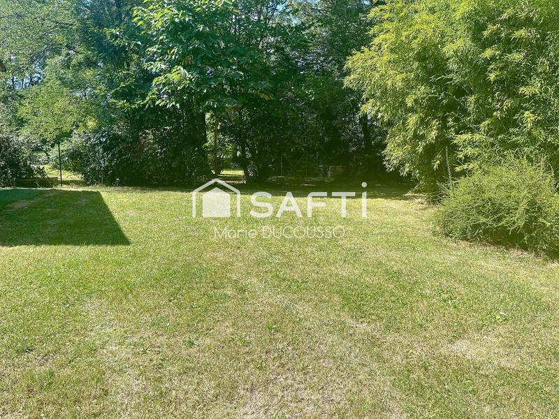 Maison - 214 m² - 7 pièces