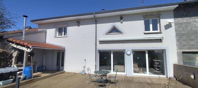 Maison - 163 m² - 6 pièces