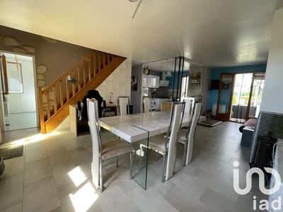 Maison de village - 137 m² - 9 pièces
