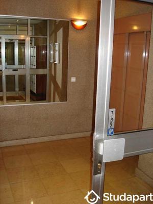 Chambre - 11 m² - 1 pièce