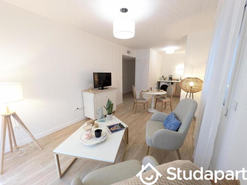 Chambre - 42 m² - 1 pièce