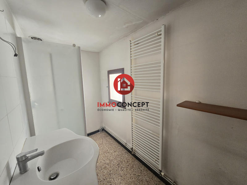 Maison - 96 m² - 5 pièces