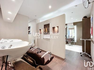 Local commercial - 162 m²