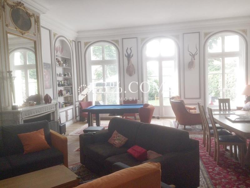 Propriété - 369 m² - 10 pièces