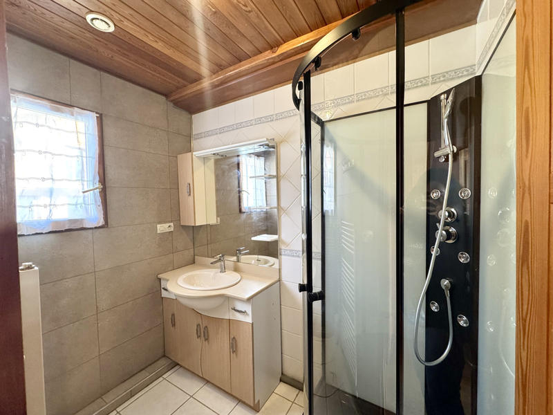 Châlet - 136 m² - 6 pièces