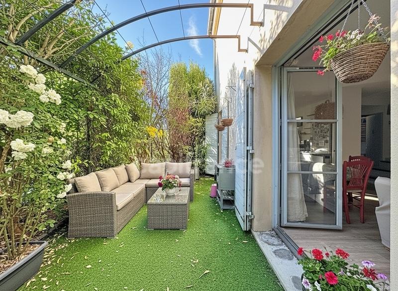 Maison - 94 m² - 4 pièces