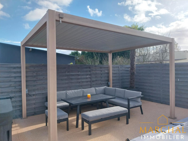 Maison - 180 m² - 7 pièces