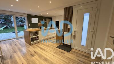 Maison - 110 m² - 5 pièces