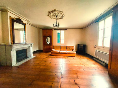 Maison de maîtres - 228 m² - 7 pièces