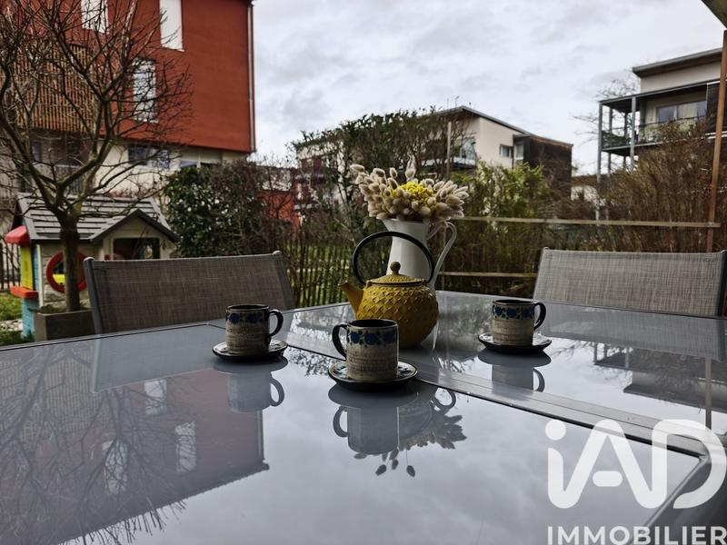 Appartement - 64 m² - 3 pièces