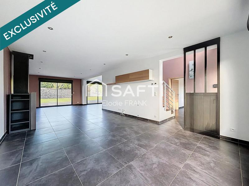 Maison - 177 m² - 7 pièces