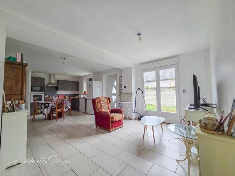 Maison - 275 m² - 11 pièces