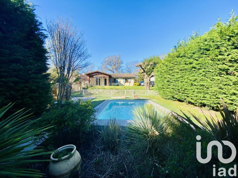 Maison - 137 m² - 5 pièces