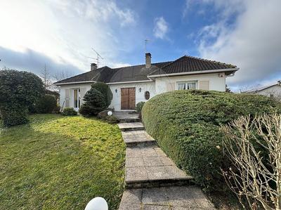 Maison - 170 m² - 6 pièces