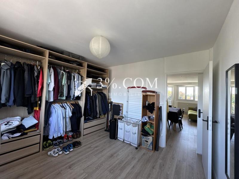 Appartement - 92 m² - 5 pièces