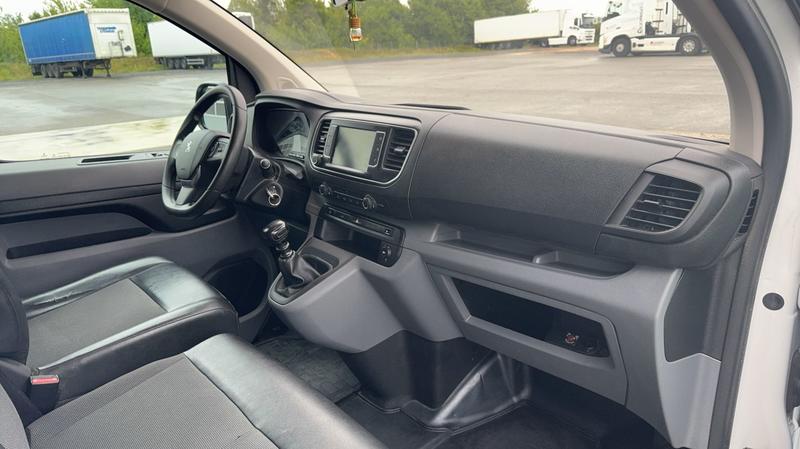 Peugeot Expert Vu 2.0 BlueHDi 120 Premium