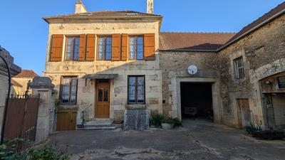 Maison - 70 m² - 5 pièces