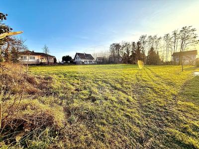 Terrain constructible - 1 000 m²