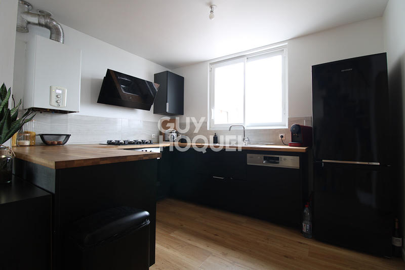 Maison - 92 m² - 5 pièces