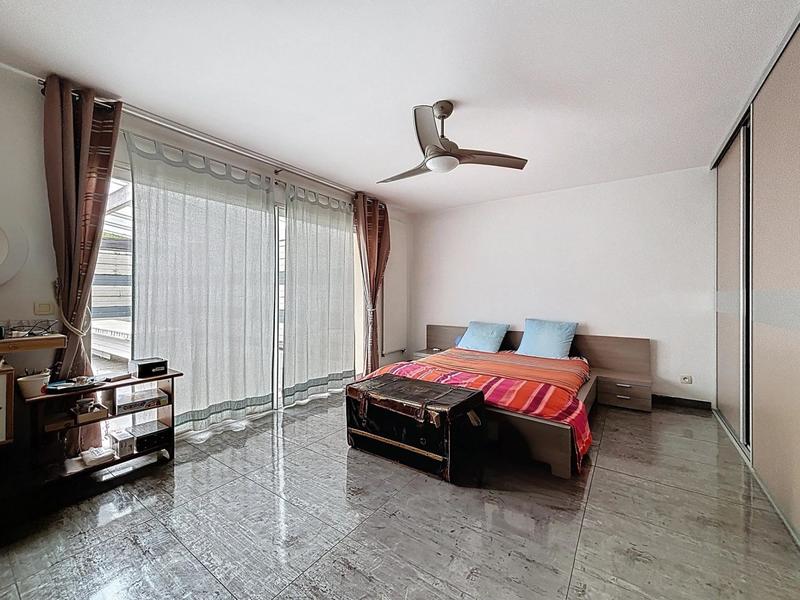 Appartement - 175 m² - 5 pièces