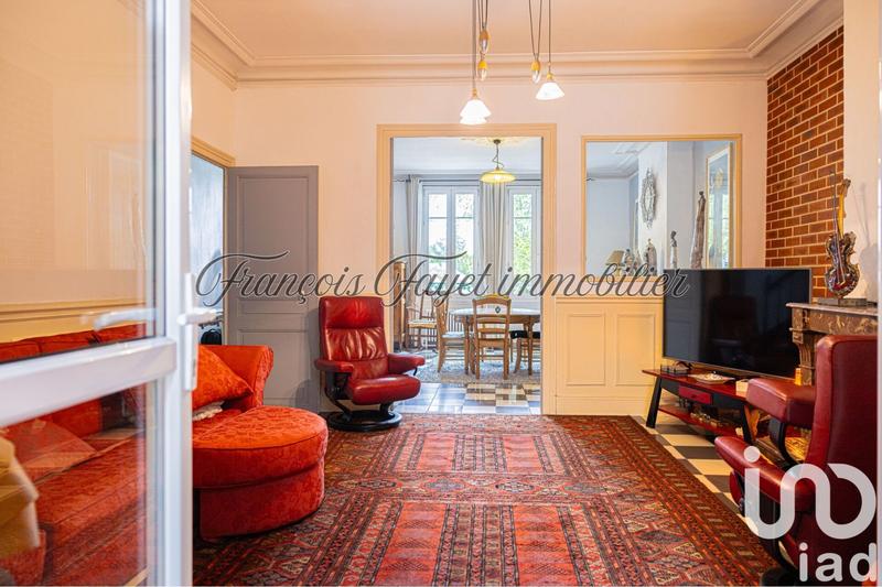 Maison de ville - 200 m² - 7 pièces