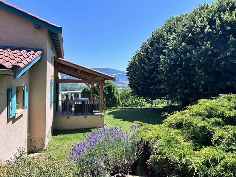 Maison - 167 m² - 6 pièces