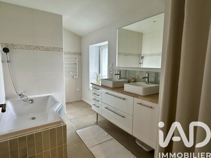 Maison - 156 m² - 5 pièces