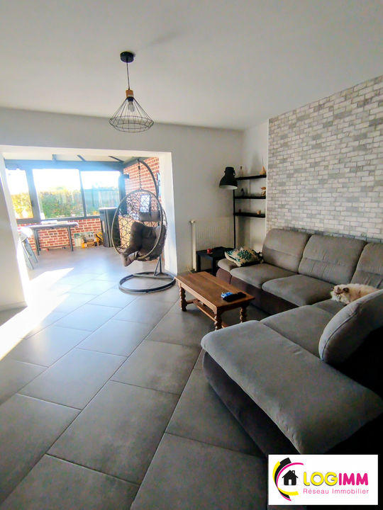 Maison - 196 m² - 5 pièces