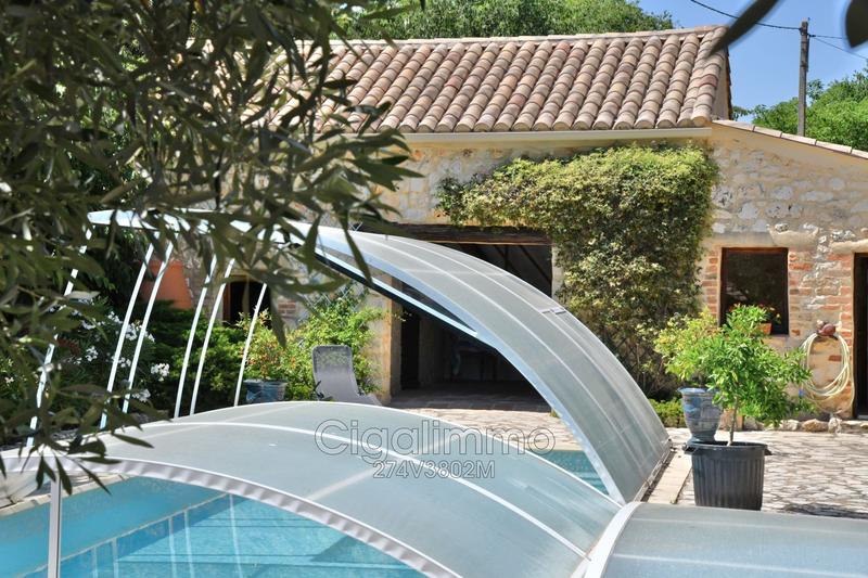 Maison en pierre - 203 m² - 8 pièces