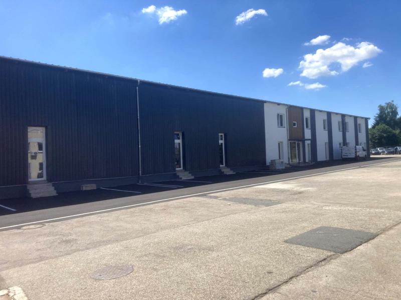 Local d'activités - 1 750 m²