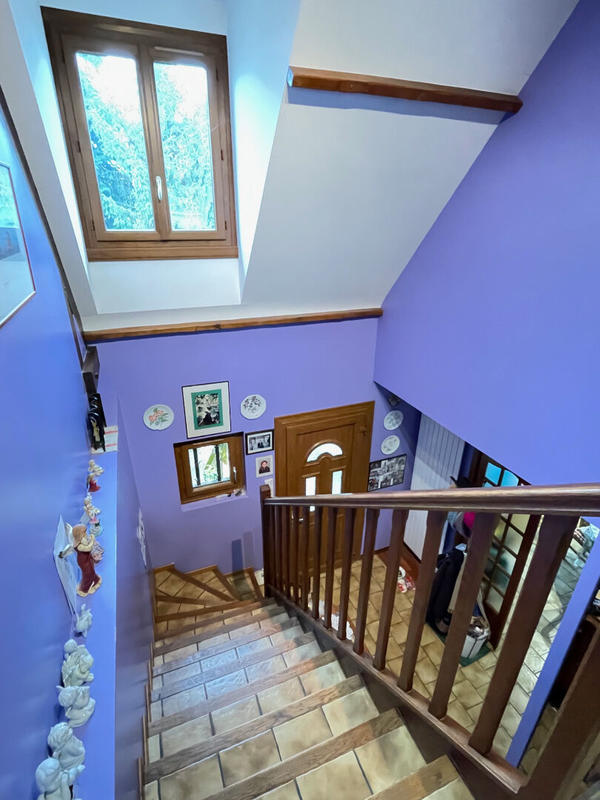 Maison - 180 m² - 9 pièces