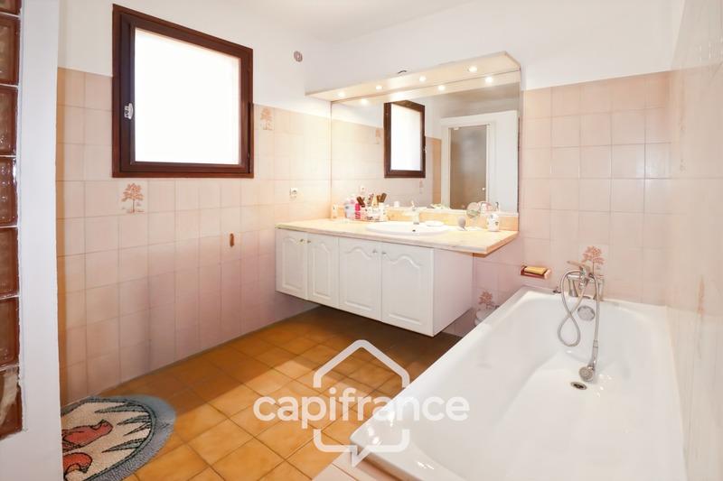 Villa - 135 m² - 5 pièces