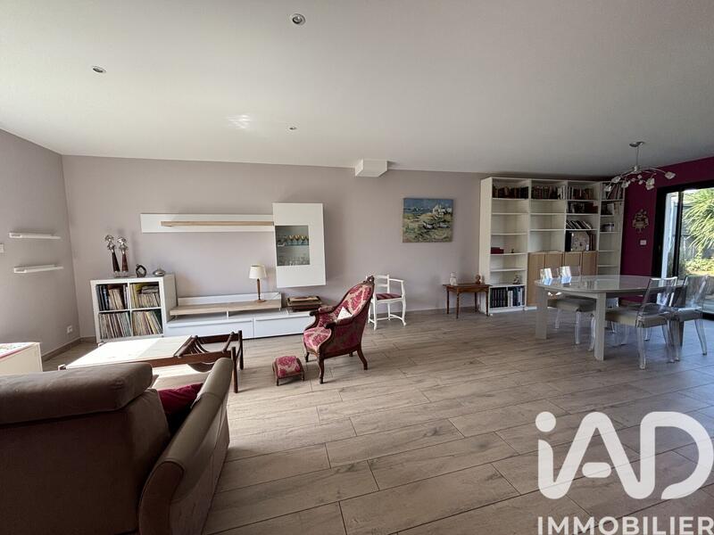 Maison - 92 m² - 3 pièces