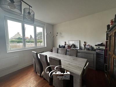 Maison - 102 m² - 4 pièces