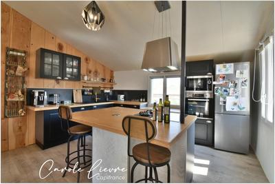 Maison - 147 m² - 5 pièces