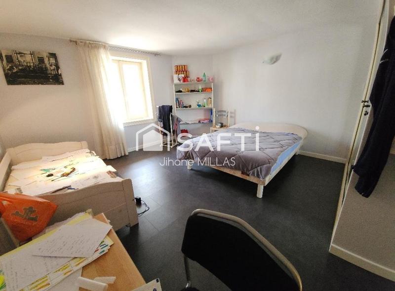 Maison - 133 m² - 6 pièces