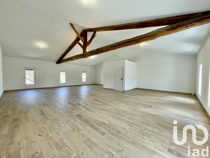 Maison - 286 m² - 7 pièces