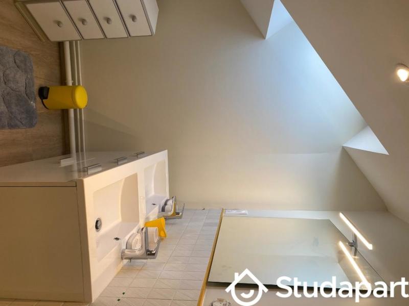 Chambre - 12 m² - 1 pièce